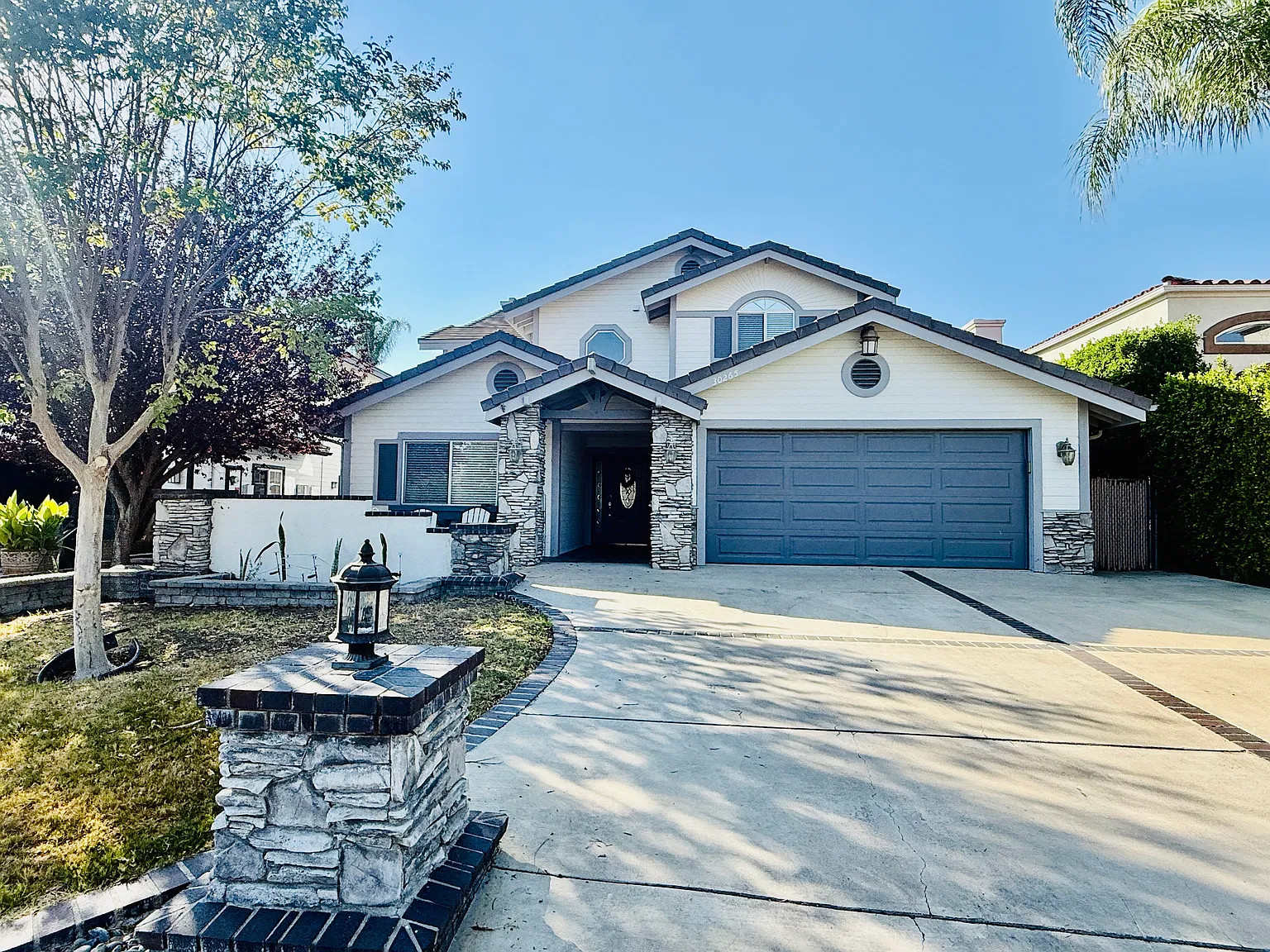 5 bed, 3410 sqft, $5,950 — Photo 1