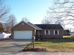 3667 Imperial Gardens Ct, Terre Haute, IN 47805