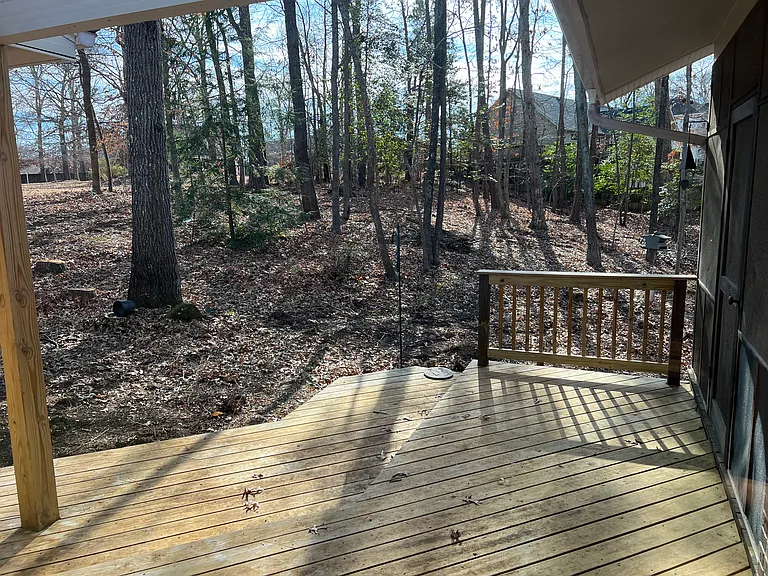 303 Lake Pointe Dr — Photo 9