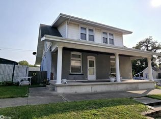 1534 Avenue G, Fort Madison, IA 52627
