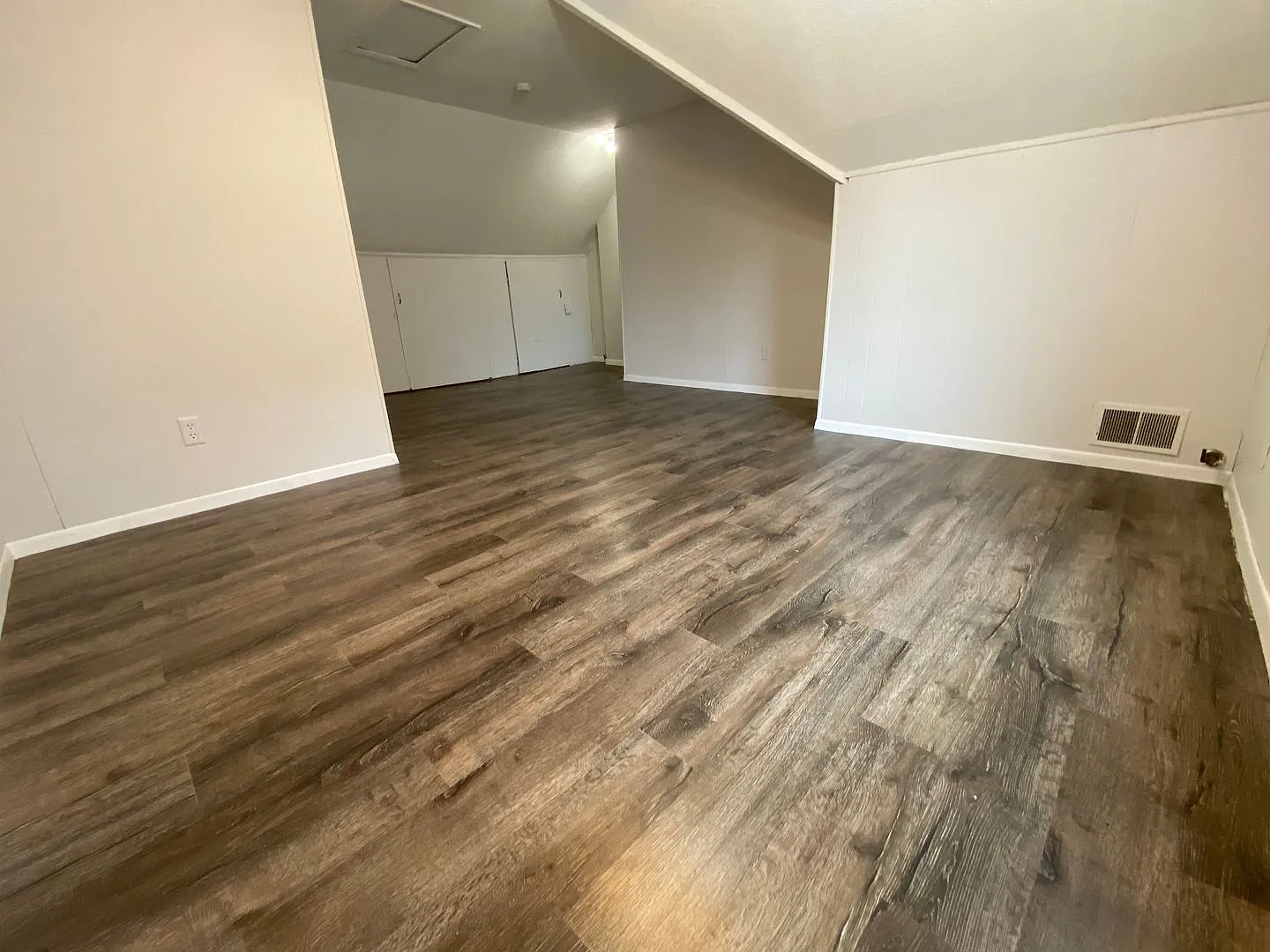 Charming 3-Bedroom Home in a Great Location — Photo 4
