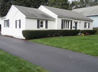 35 Epping Way, Rochester, NY 14610