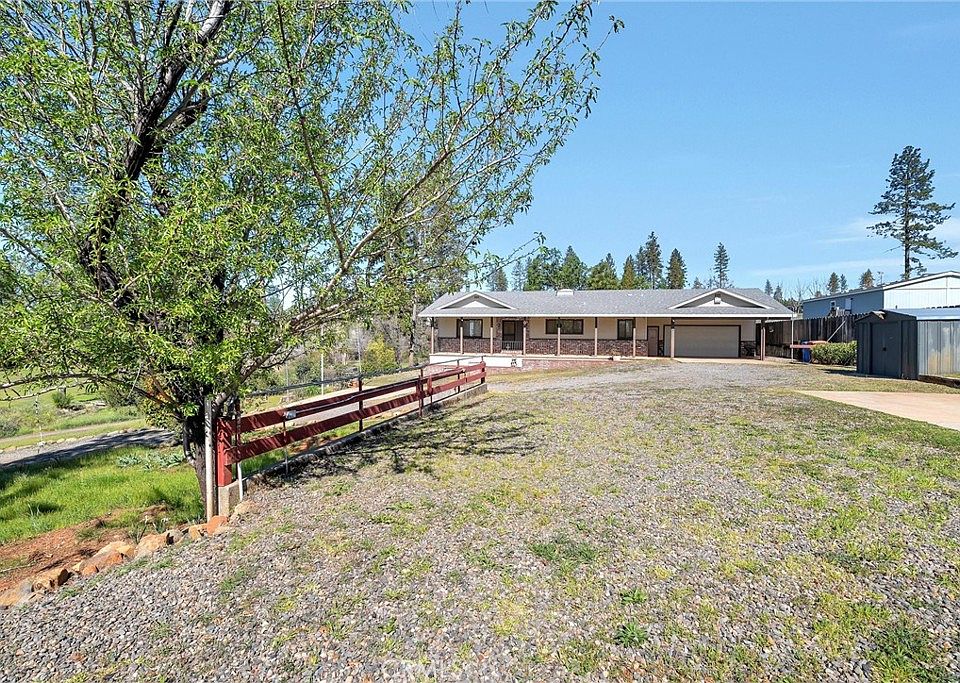 1st image of 5586 Travis Rd
