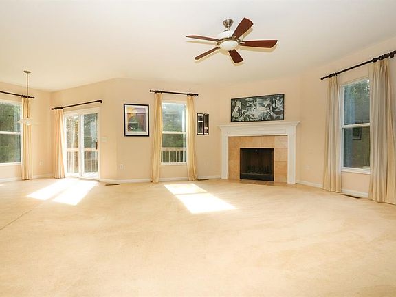 5th image of 6329 Ashford Dr