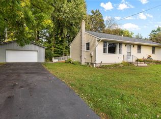 8105 Burton Rd, Lyons, NY 14489