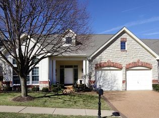 743 Stonebluff Ct, Chesterfield, MO 63005