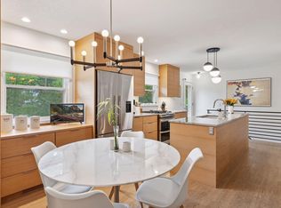 18201 Kathleene Dr, Minnetonka, MN 55345