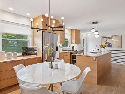 18201 Kathleene Dr, Minnetonka, MN, 55345