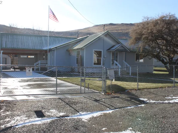 2543 Mitchell Ave, Baker City, OR 97814