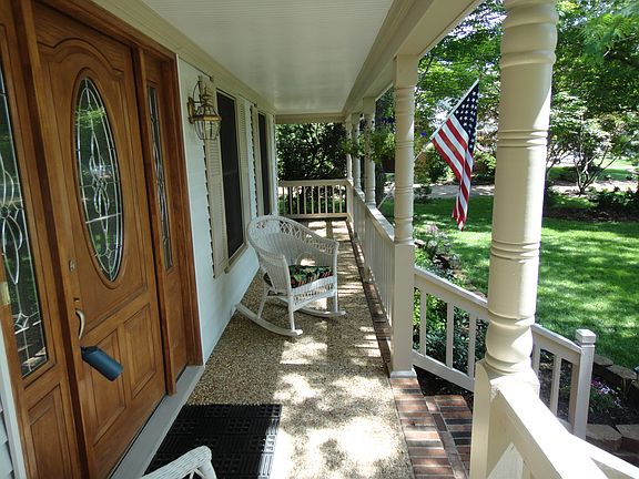 3rd image of 112 Allen Harris Dr