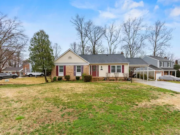7005 Stone Mill Pl, Alexandria, VA 22306