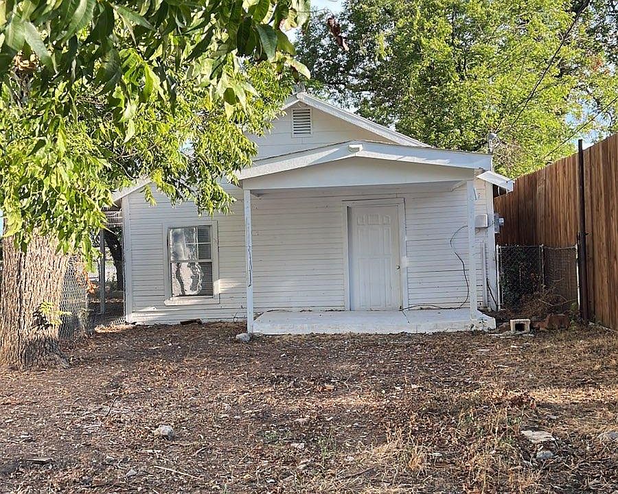 1st image of 5812 Posey Ln #2