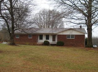 5463 Walker Chapel Rd, Morganton, NC 28655