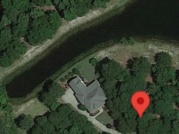 246 October Glory Dr, Wallace, NC 28466