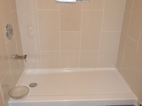 3rd image of 2613 11th Ave