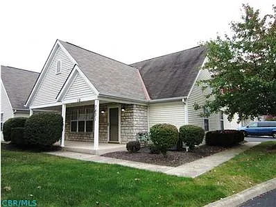 7831 Farmsbury Dr photo 1