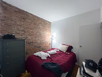 Rented by Denise Rosenblum, LREB