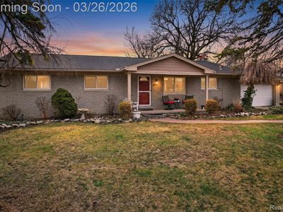 447 Lange Dr, Troy, MI, 48098