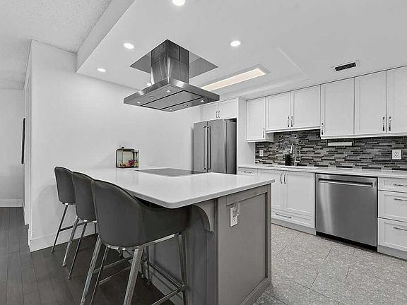 2nd image of 1304 15th Ave SW #230