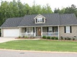 155 Orchard Spring Dr, Inman, SC 29349