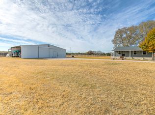930 Old Reno Rd, Springtown, TX 76082