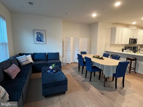 701 Parker Blvd, Princeton Junction, NJ 08550