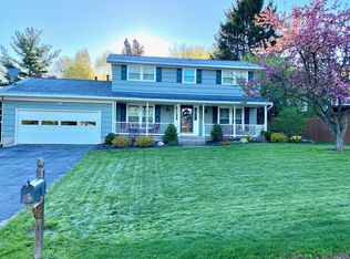 7867 Russell Ln, Manlius, NY 13104