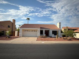 3832 E Glenhaven Dr, Phoenix, AZ 85048