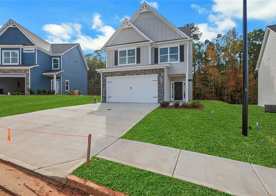 236 Eva Way