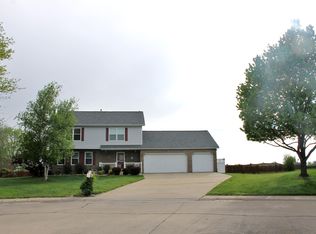 503 Call Ct, New Baden, IL
