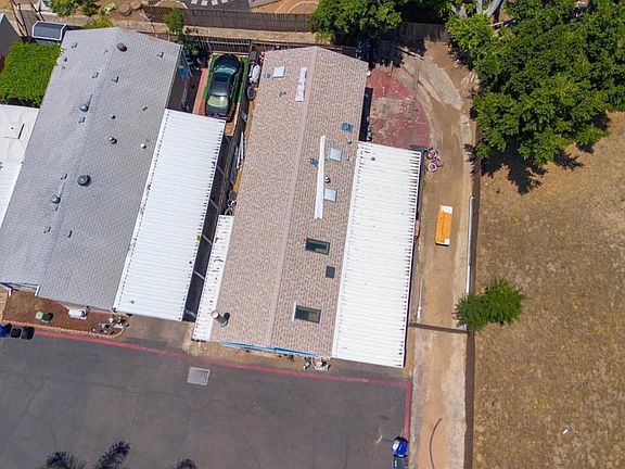 2nd image of 12044 Royal Rd Space 121