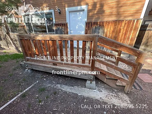 2805 W Moore St #3 Photo 1