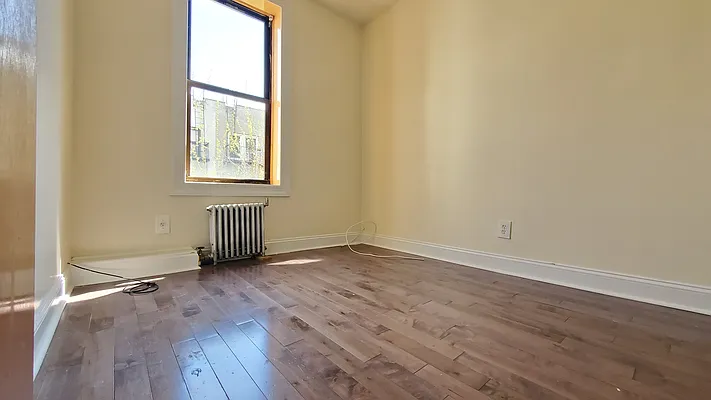 Rented by BRICK & GALO REALTY CORP | media 5