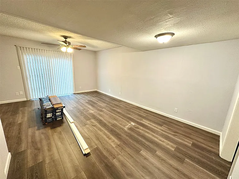 3822 Southway Dr #102 — Photo 3