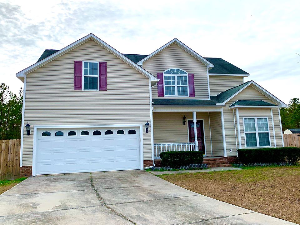 1st image of 102 Amber Stone Ct