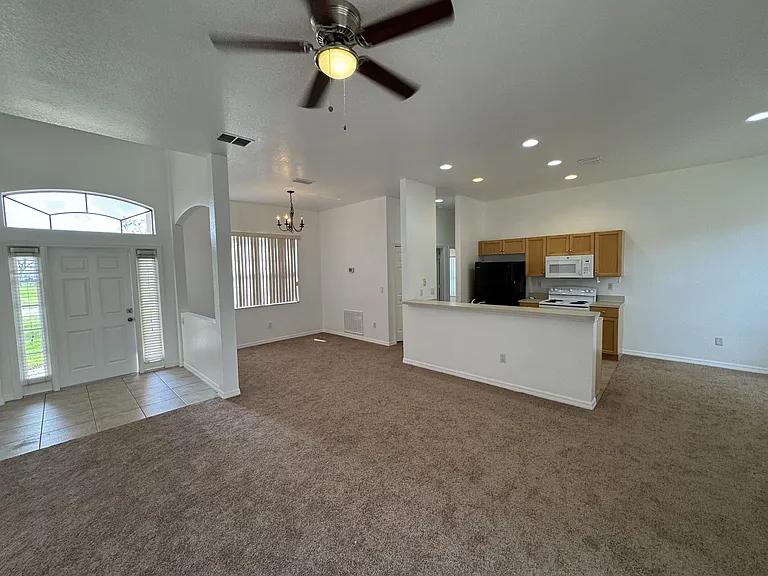 446 Caraway Dr — Photo 5