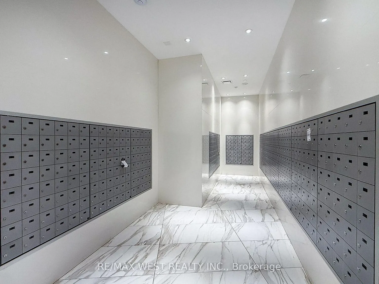 2 bed, $2,500 — Photo 4