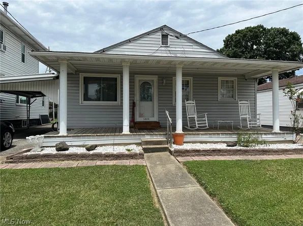 1806 Rayon Dr, Parkersburg, WV 26101