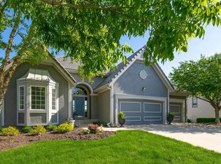 20310 W 99th Ter, Lenexa, KS 66220