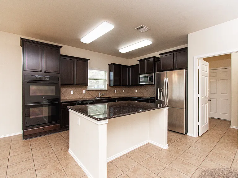 6509 Creek Land Rd — Photo 6