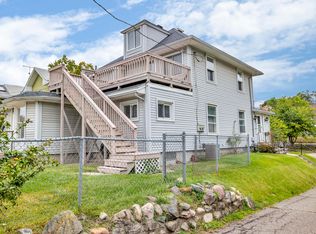 1227 Homewild Ave, Jackson, MI 49201
