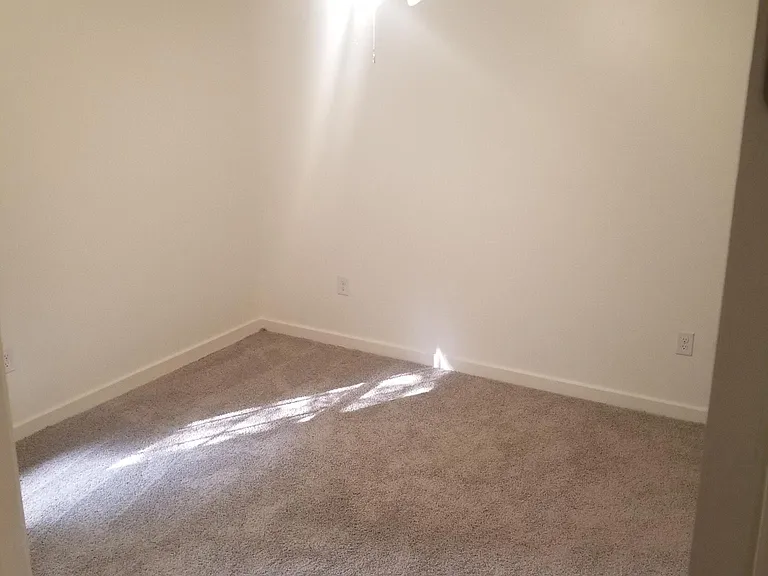 203 Bent Creek Cir S #B — Photo 15