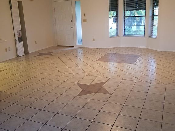 5th image of 4539 Pelican Blvd