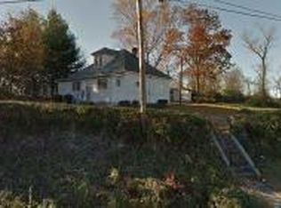 1315 Mud Pike Rd NW, Christiansburg, VA 24073