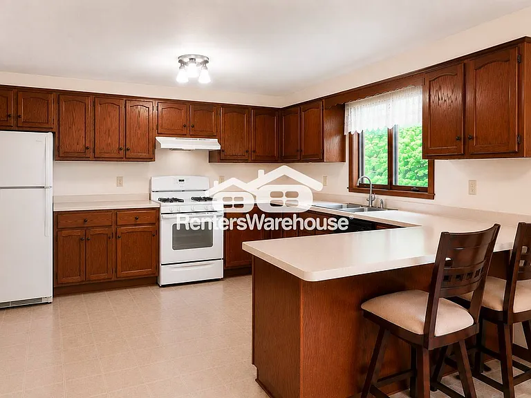 1207 State St — Photo 4