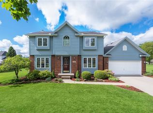 125 Duke Ct, Elyria, OH 44035