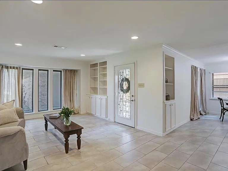 3708 Bellaire Blvd — Photo 4