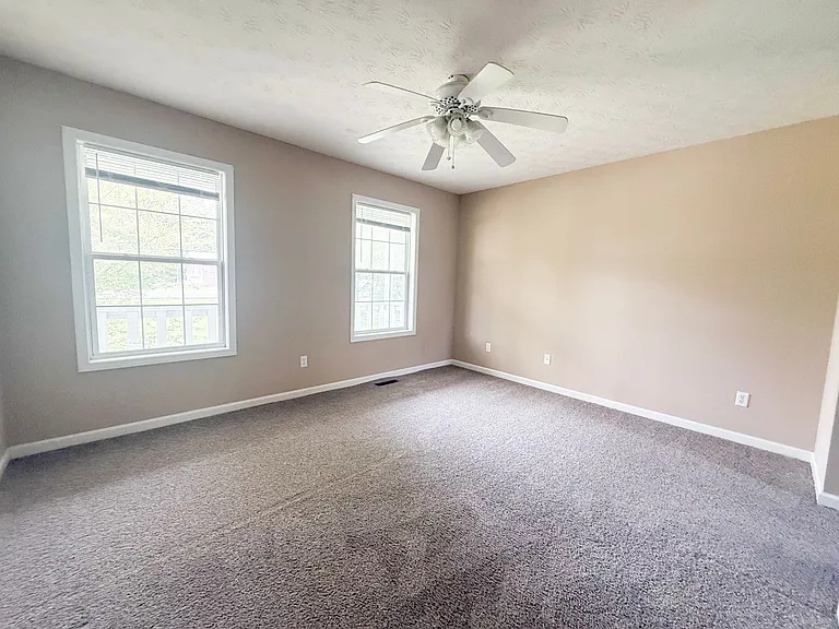 1301 Fisk Rd — Photo 22