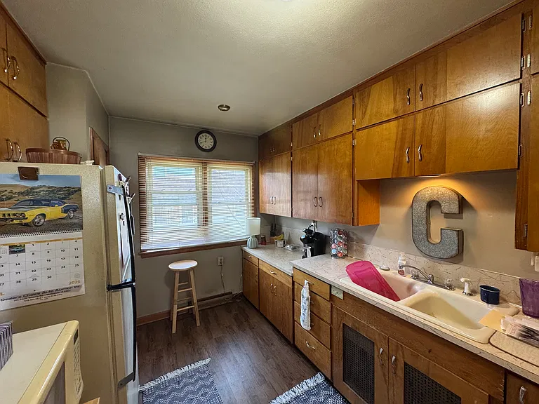 3210 Cedar Heights Dr — Photo 2