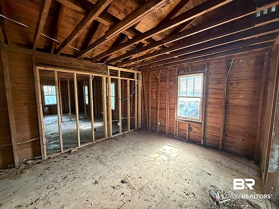 2nd image of 158 3rd Ave